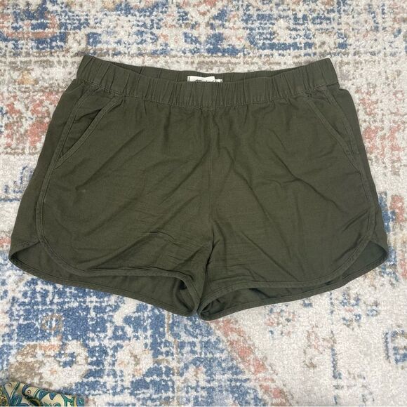 Madewell Shorts Womens Allways Pull-On Shorts in Green Size Small - Picture 3 of 9